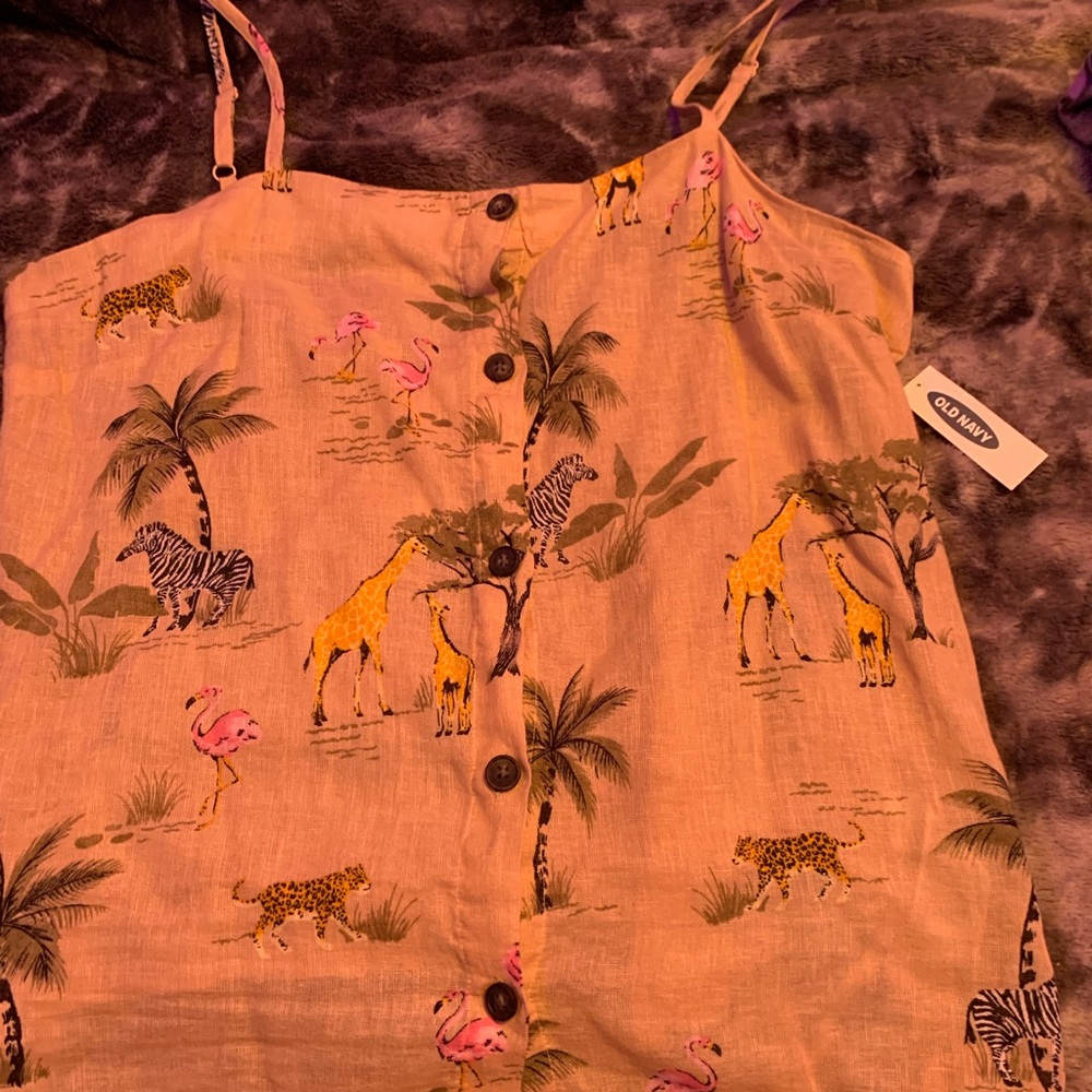 Printed tank top size large